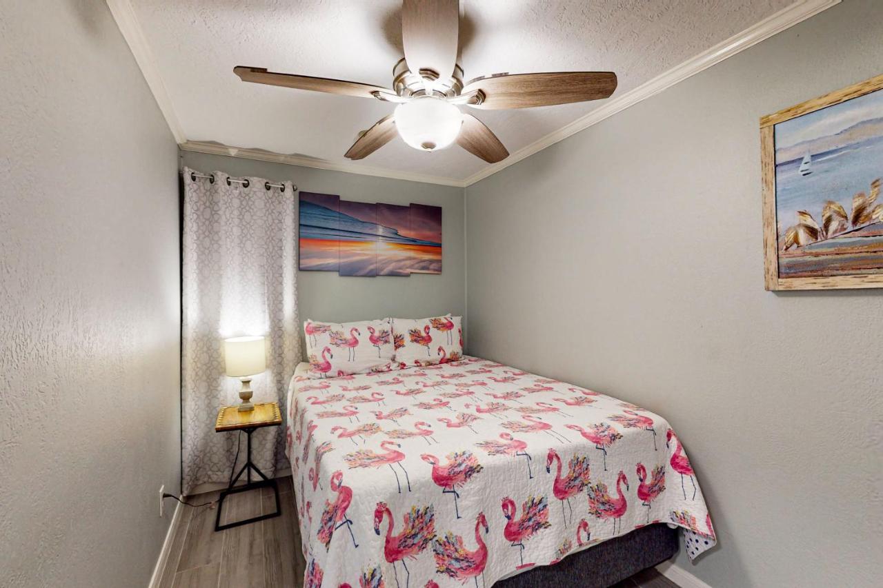 Sun Of A Beach Galveston Bagian luar foto