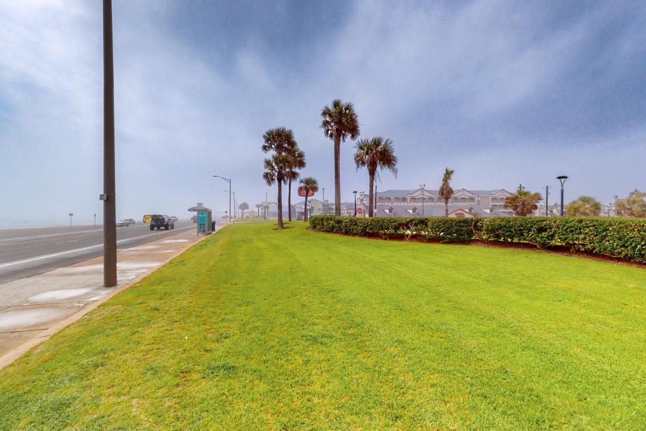 Sun Of A Beach Galveston Bagian luar foto
