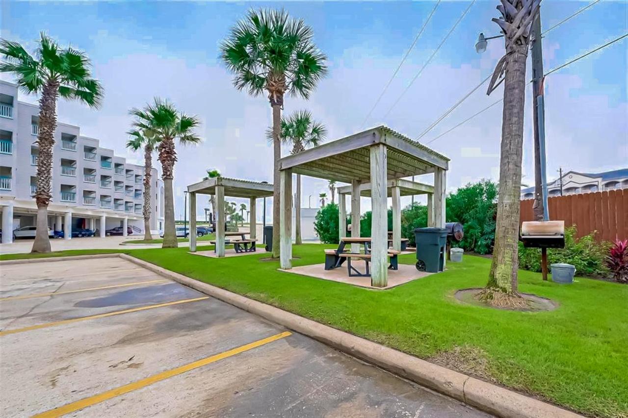 Sun Of A Beach Galveston Bagian luar foto